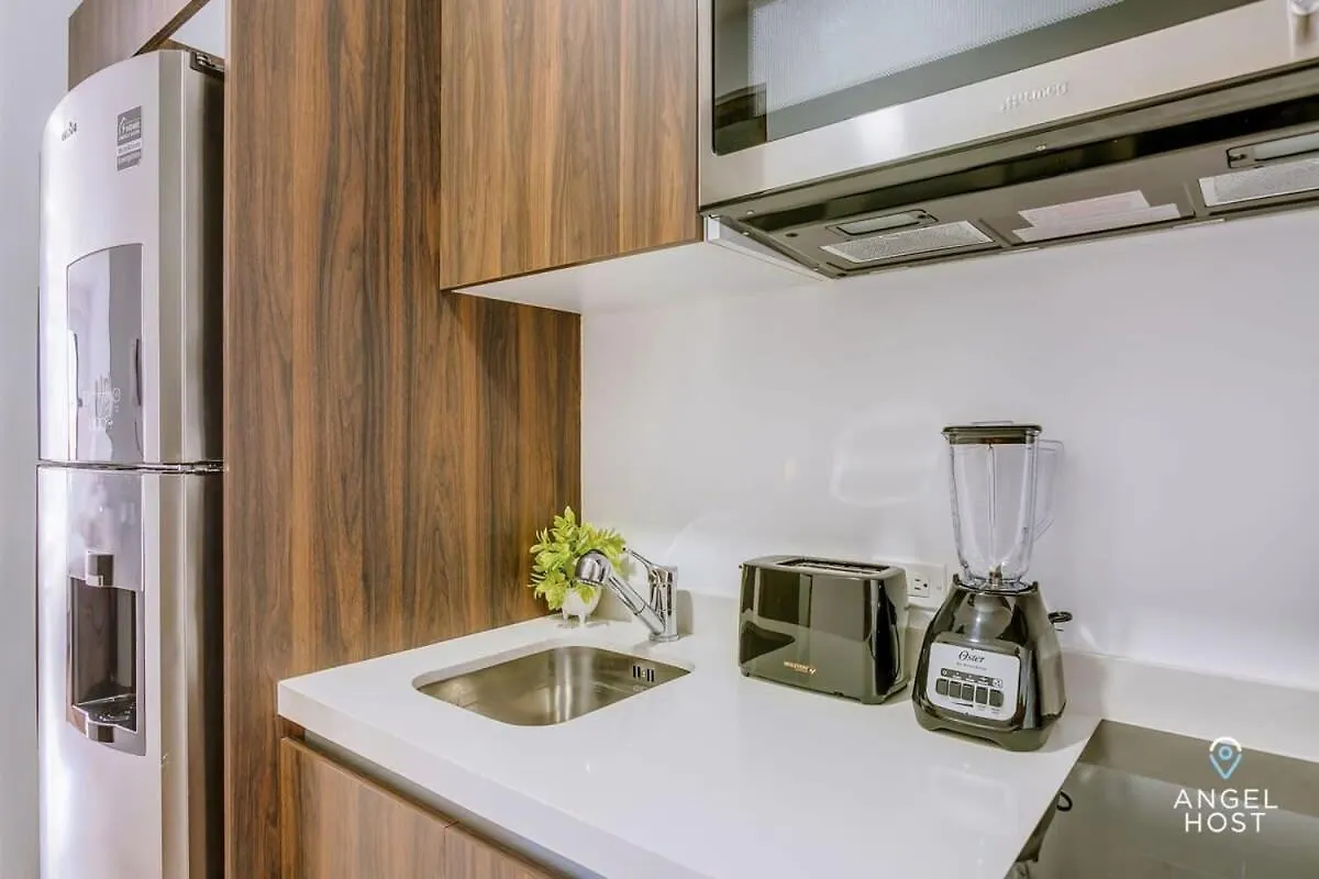 Apartment New! Adorable Midtown Studio, Pool, Wifi, Smart Tv Playa del Carmen