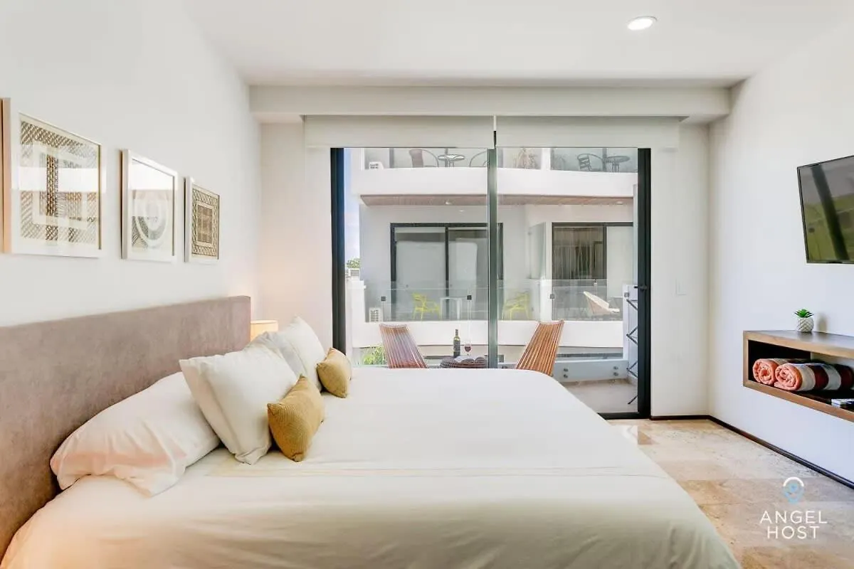 New! Adorable Midtown Studio, Pool, Wifi, Smart Tv Playa del Carmen 0*,